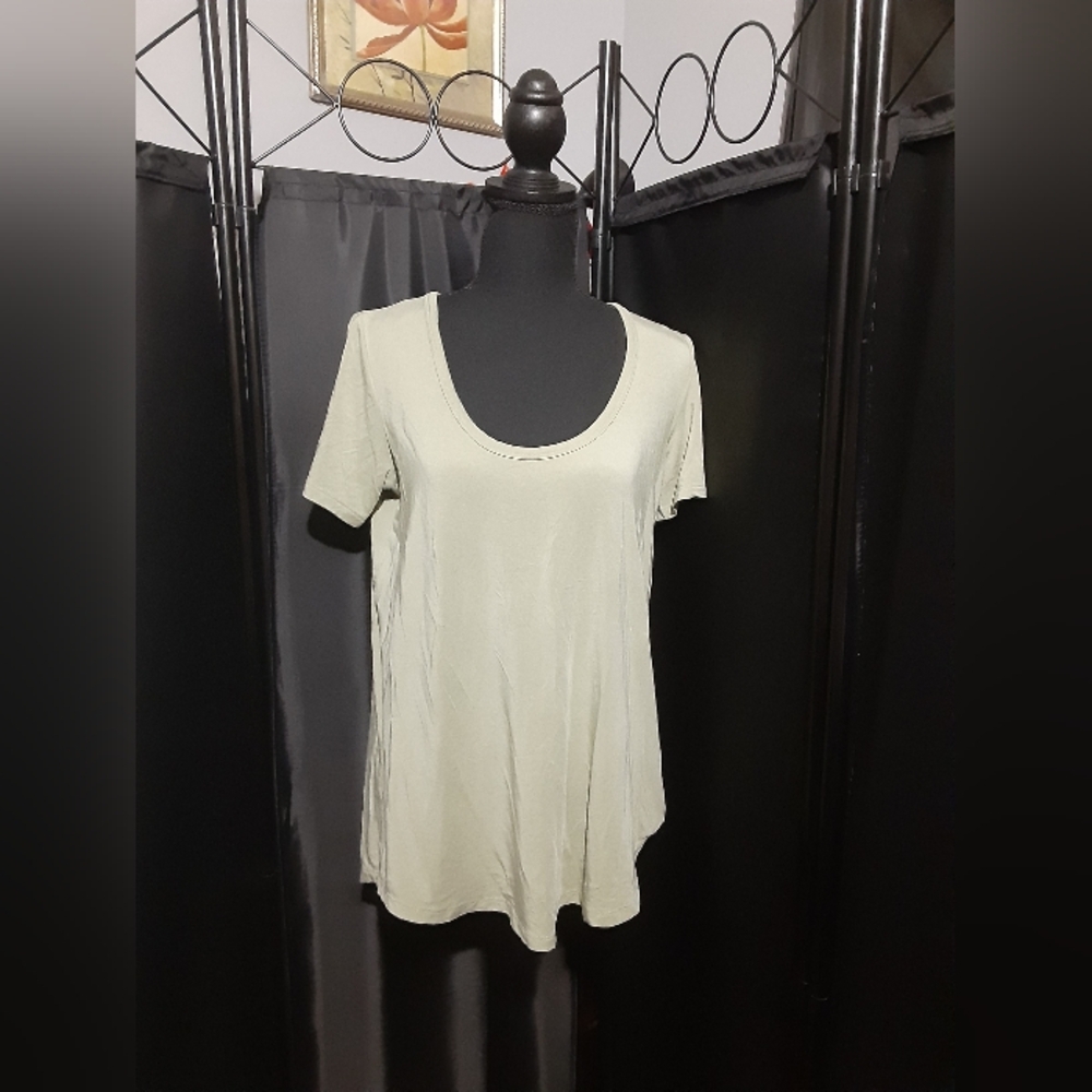 Wilfred Top Olive Green Short Sleeve Relaxed T-Shirt Women's Size Small Casual